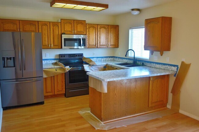 Building Photo - 5818 S 4025 W