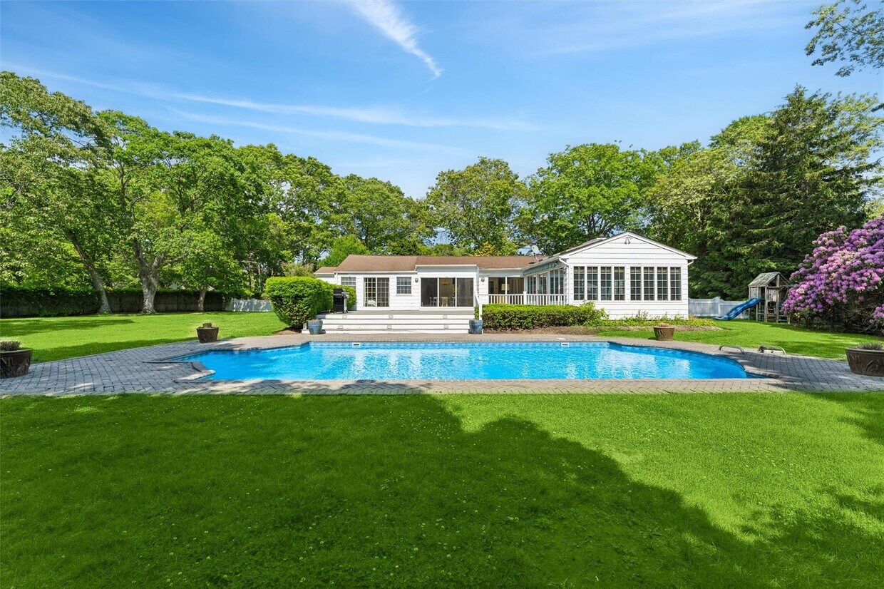 Foto principal - 129 Oneck Ln