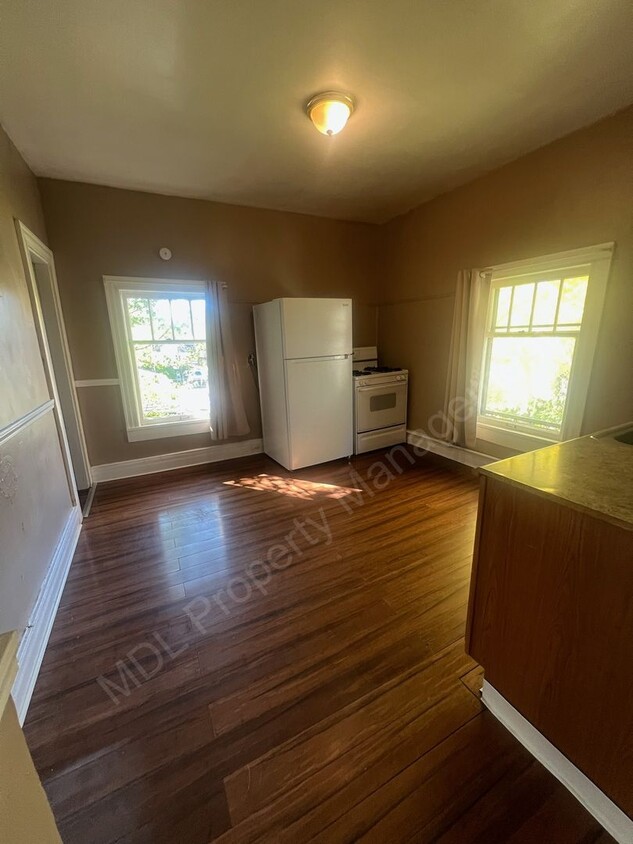 Foto principal - 707 N Woodbridge St