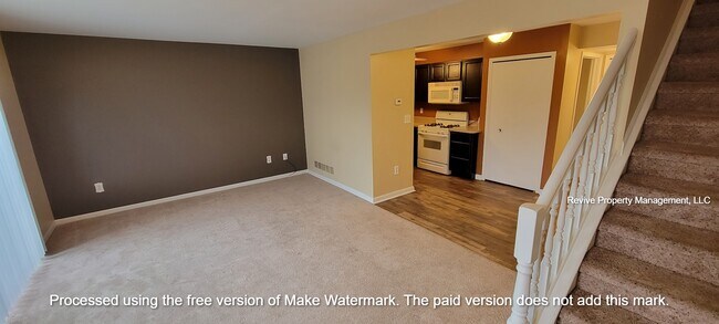 Building Photo - 50474 Bay Run N