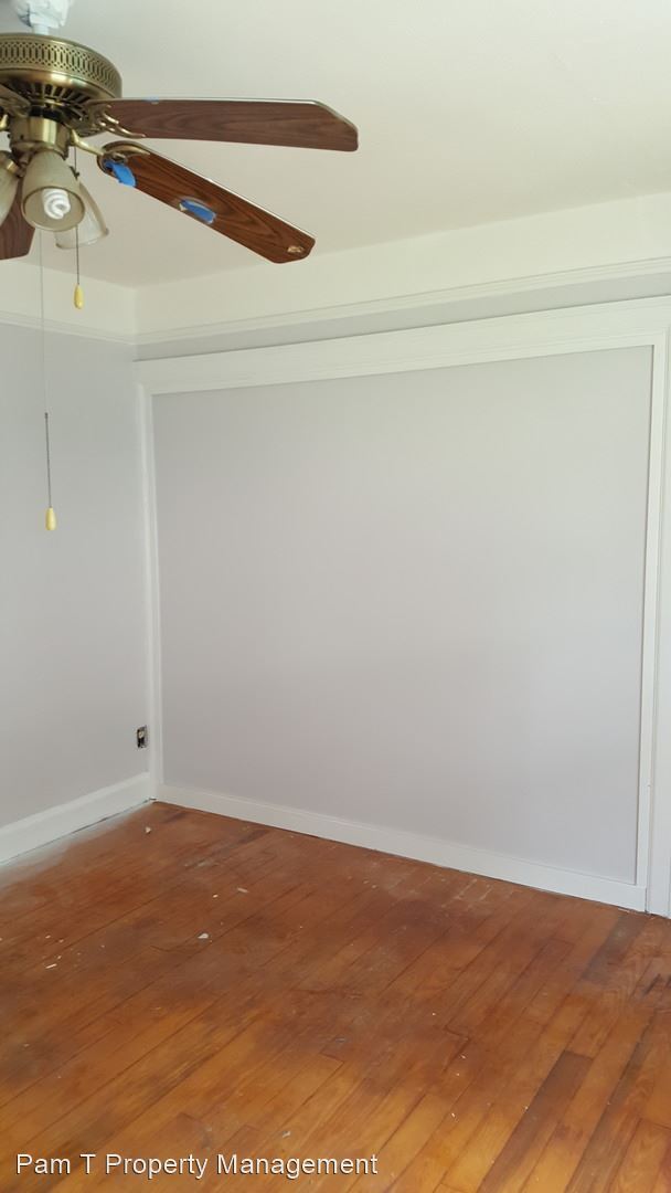 Building Photo - 3 br, 2 bath House - 1316 E. Duffy St.