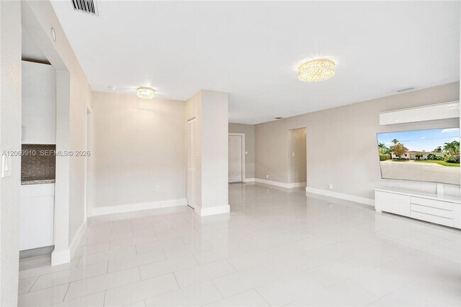 Foto del edificio - 1146 NE 17th Terrace