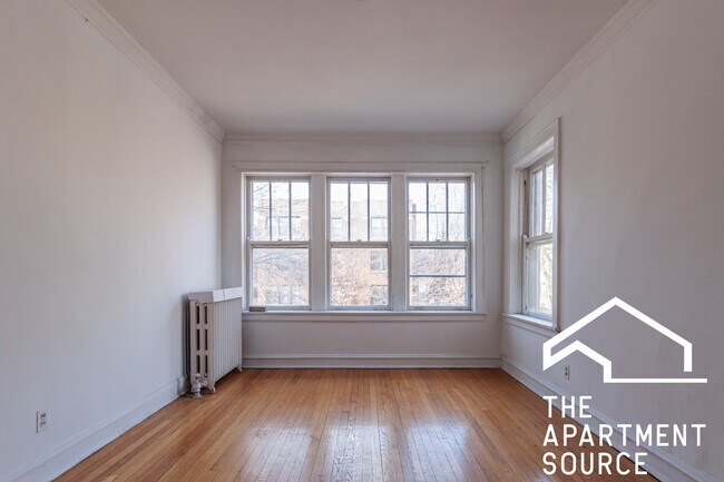 Foto del edificio - 5023 N Winchester Ave