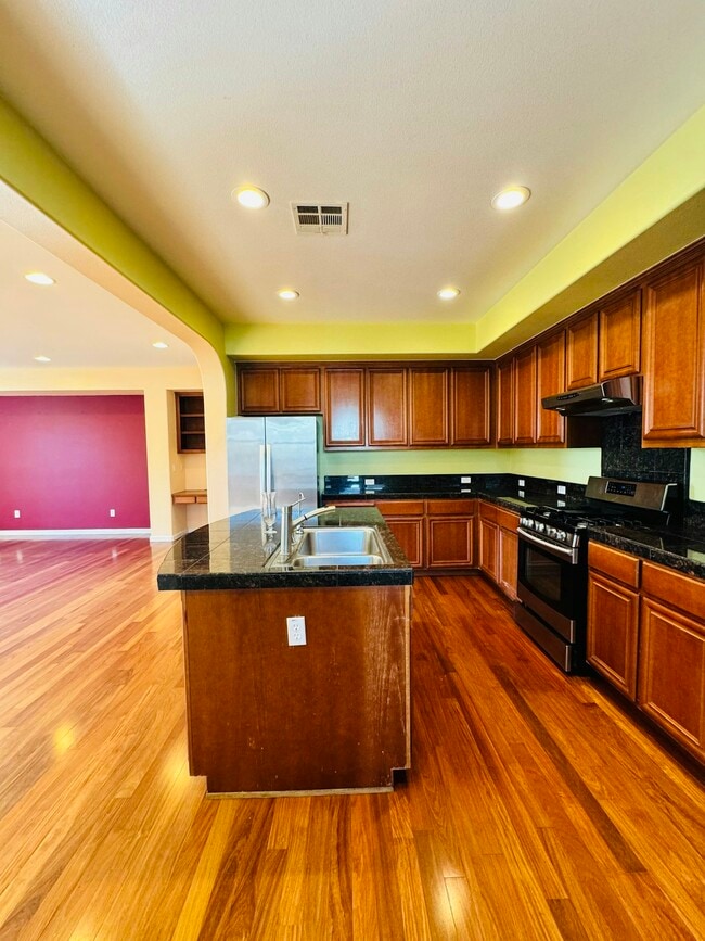 Building Photo - 1244 Cedarwood Loop