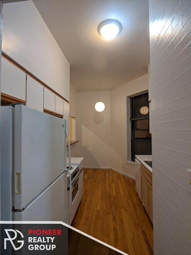 Foto del edificio - 1427 N Dearborn St