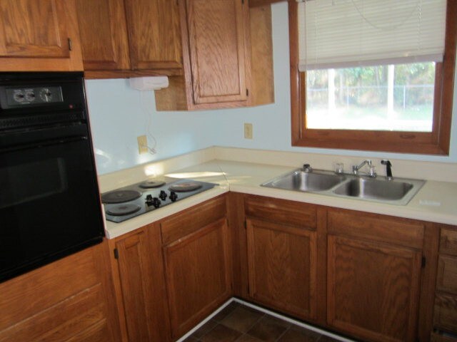 Foto del edificio - 161 Sharyn Ln