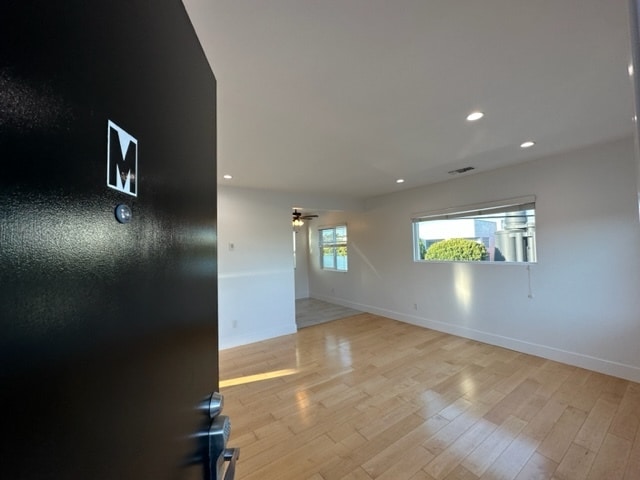 Front door view/entry - 119 Paloma Ave