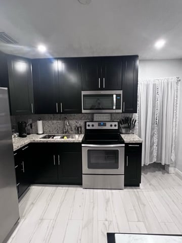 Photo - 7140 SW 22nd St (Miami, FL)