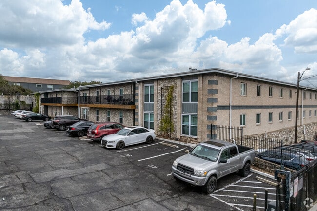 East University Place Condominiums