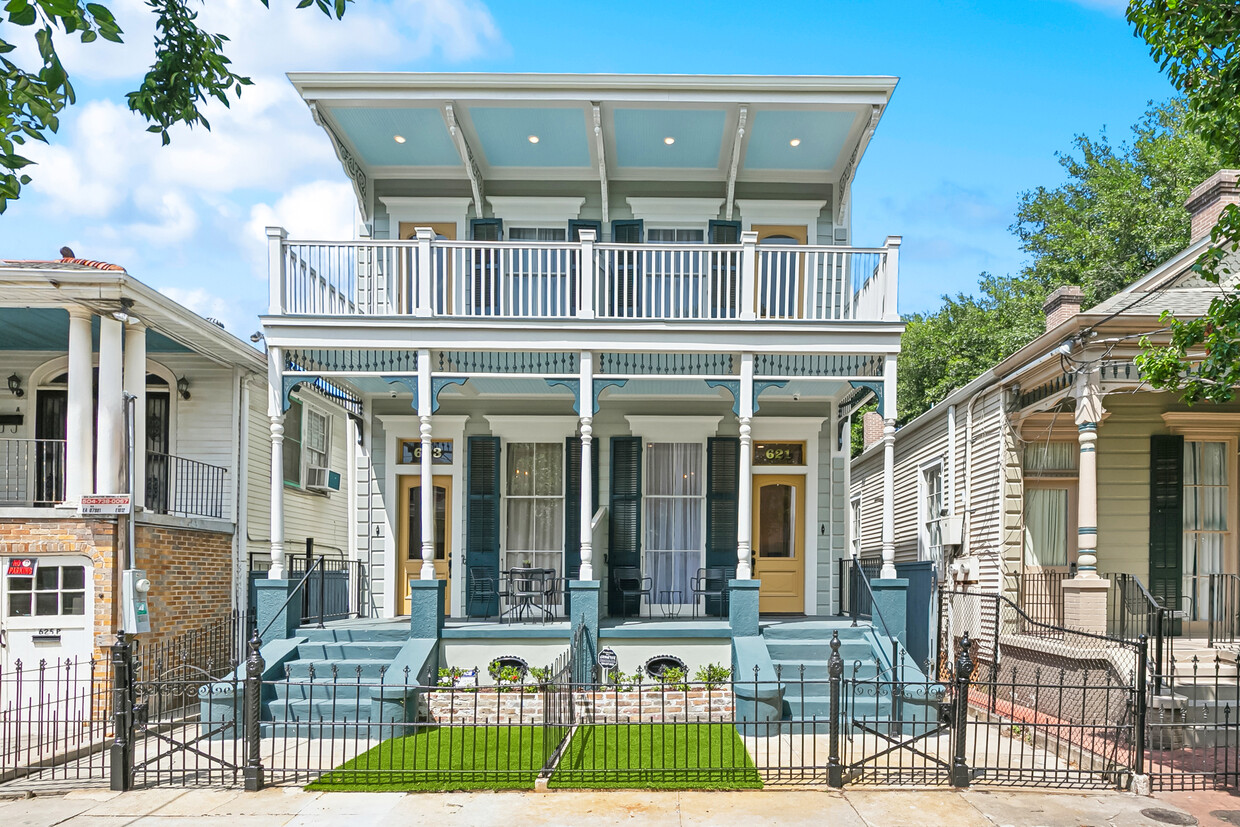 Foto principal - 623 Kerlerec St