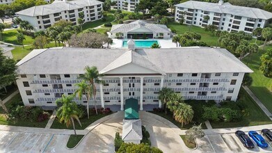 Building Photo - 3716 Whitehall Dr