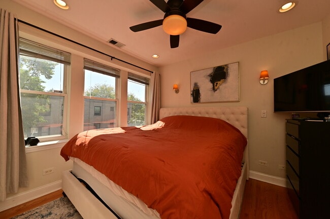 Foto del edificio - 3350 W Grace St