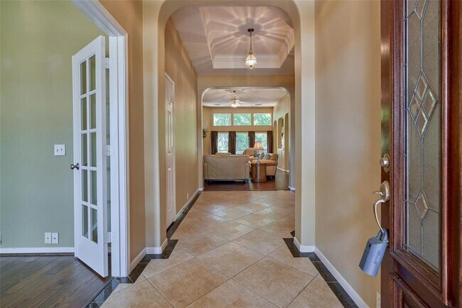 Foto del edificio - 13722 Treebank Ln