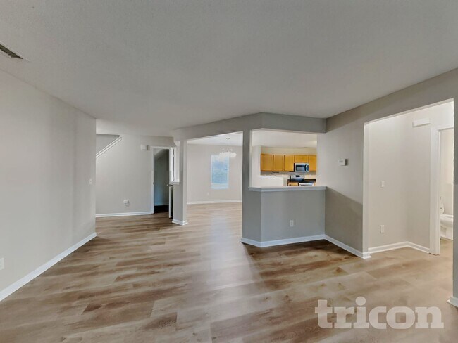 Foto del edificio - 4505 Arcaro Dr