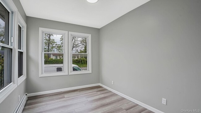 Building Photo - 103 Third Ave