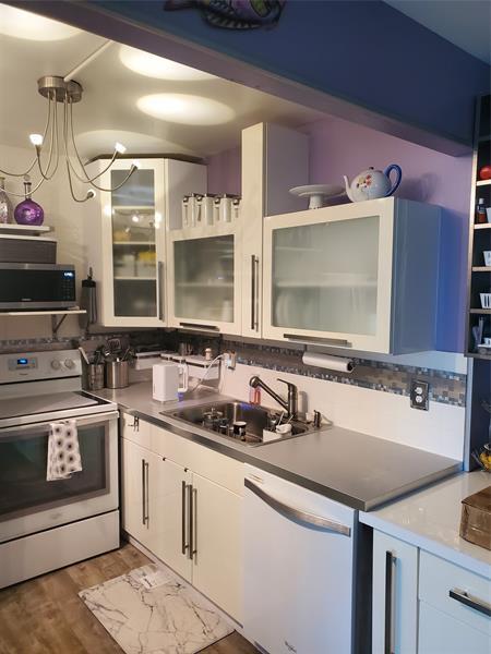 Primary Photo - 4058 Ainslie Dr