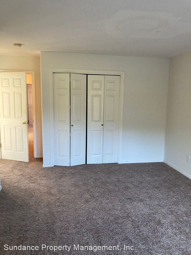 Building Photo - 3 br, 2.5 bath House - 12459 SW Creekshire...