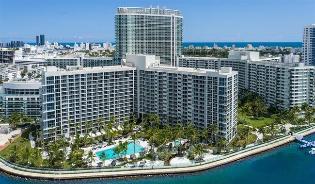 Foto del edificio - 1500 Bay Rd