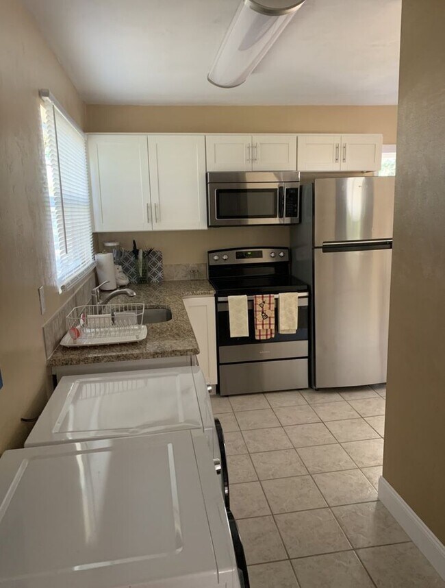 Foto del edificio - Cozy 1 Bedroom for Rent