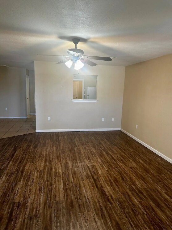 Foto del edificio - 302 N Brentwood Ave