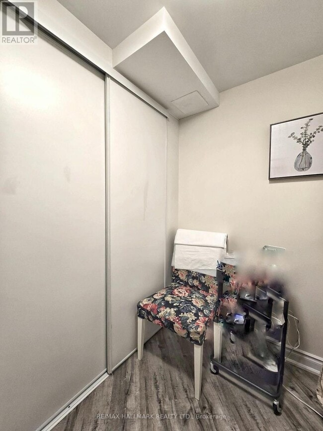 Photo du bâtiment - 71 Titan Trail