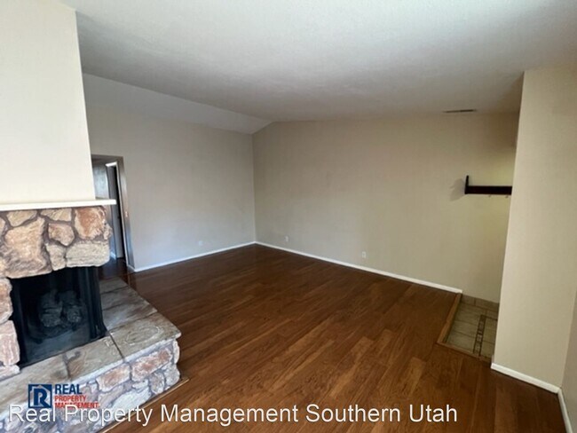 Foto del edificio - 2 br, 2 bath House - 524 S 200 E #10