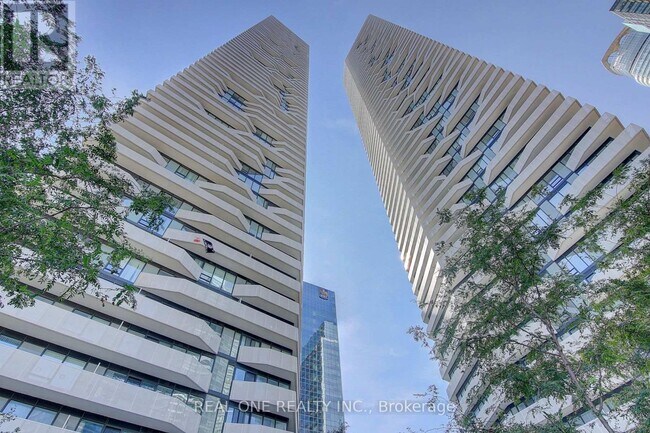 Building Photo - 88 Harbour St