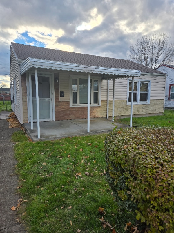 Primary Photo - 46 B St