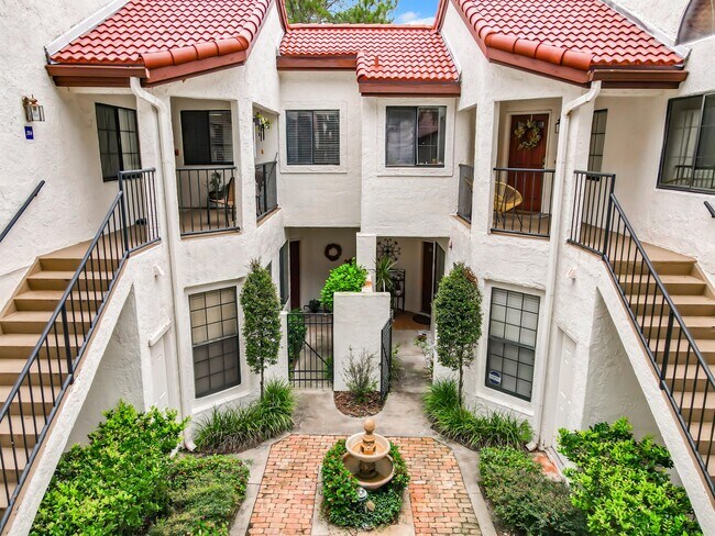 Foto del edificio - 525 Via Verona Dr