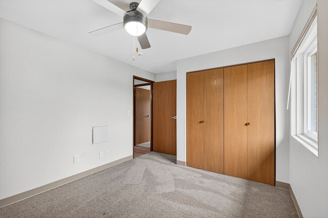 Building Photo - Whispering Pines Apartments