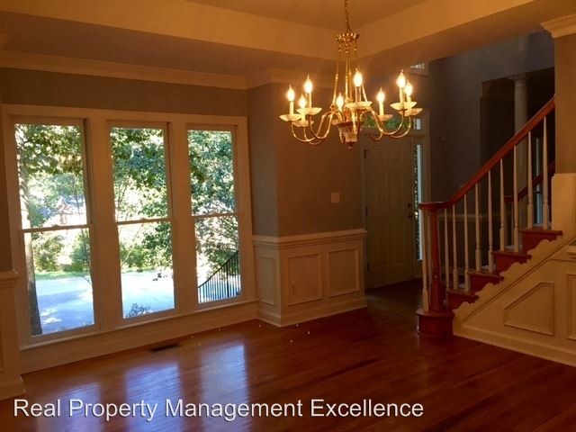Building Photo - 4 br, 2.5 bath House - 4900 Devils Ridge