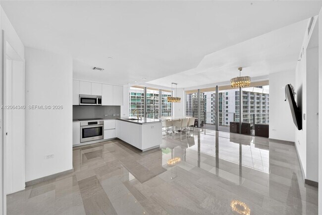 Foto del edificio - 68 SE 6th St