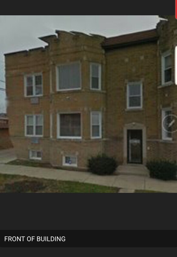 Front of building - 4657 W 64th St