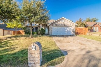 Building Photo - 436 Hillside Dr