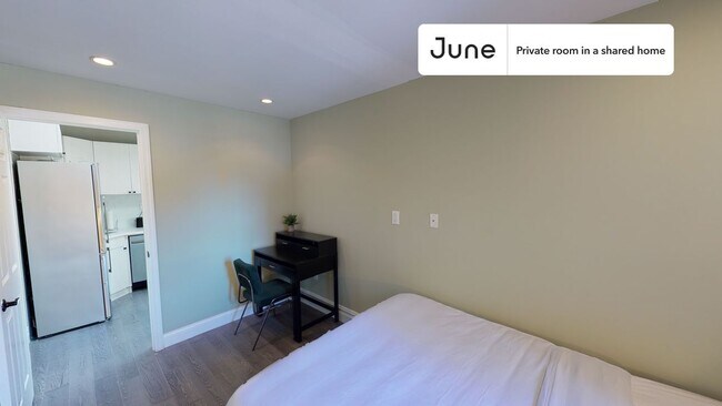 Foto del edificio - Room in Shared 3 bed/1 bath home in East Village