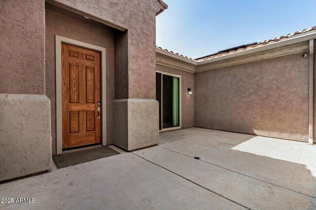 Building Photo - 15430 S 183rd Dr