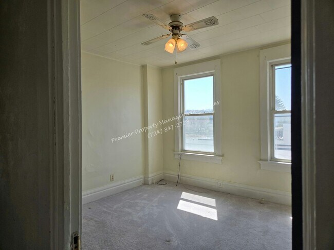 Foto del edificio - 1015 S Mill St
