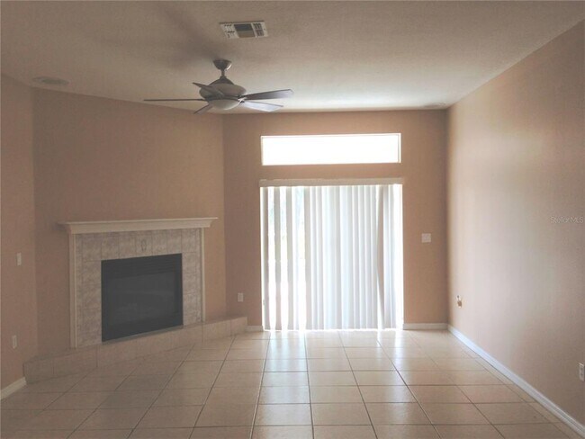 Foto del edificio - 301 Glenwood Blvd