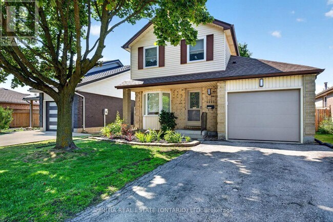 Photo du bâtiment - 1111 Aldersbrook Rd