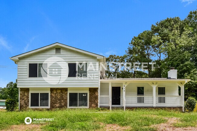 Building Photo - 512 Chanterelle Dr