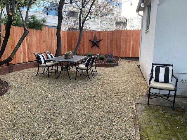 Garden - 1833 Bonanza St