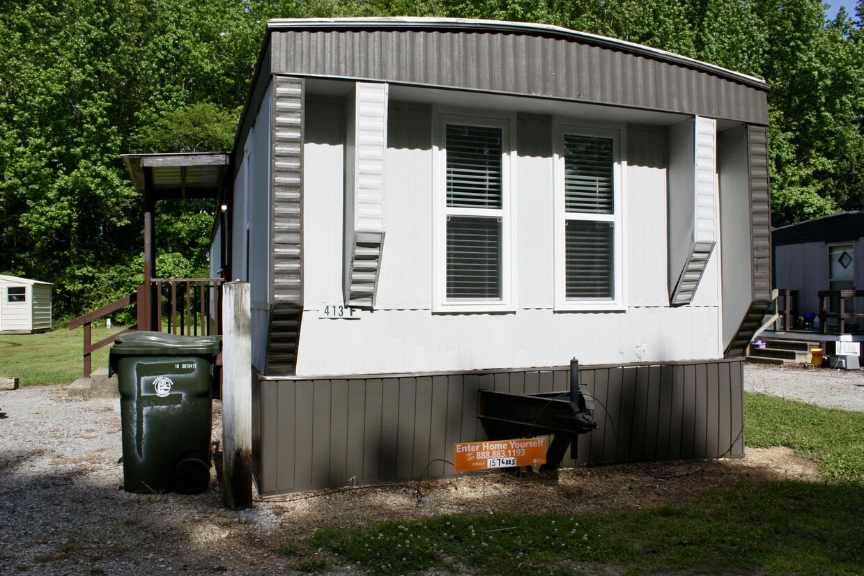 Foto principal - 413 W Limestone Rd