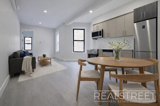 Foto del edificio - Brand New 1 Bed w Full Kitchen Amenities in Prime Crown Heights