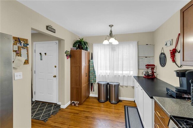 Foto del edificio - 1007 Eagles Ridge Rd