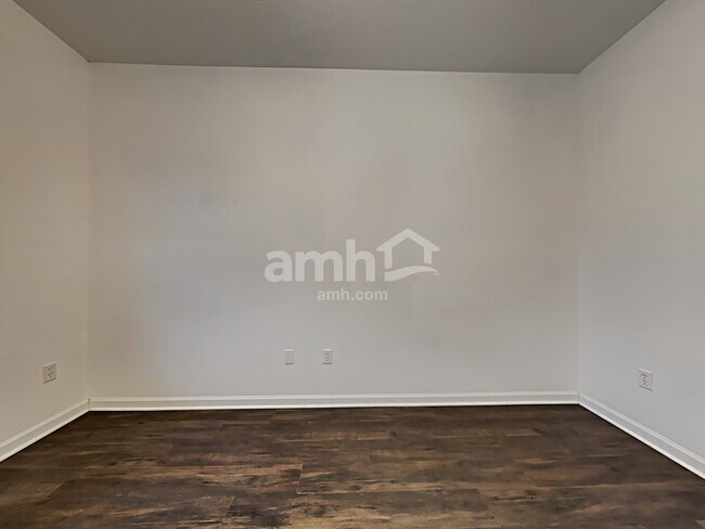 Foto del edificio - 7409 Vintage Cir