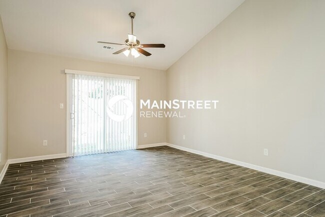 Building Photo - 3 Bedroom Pet-Friendly Home in Durham, NC with Main Street Renewal