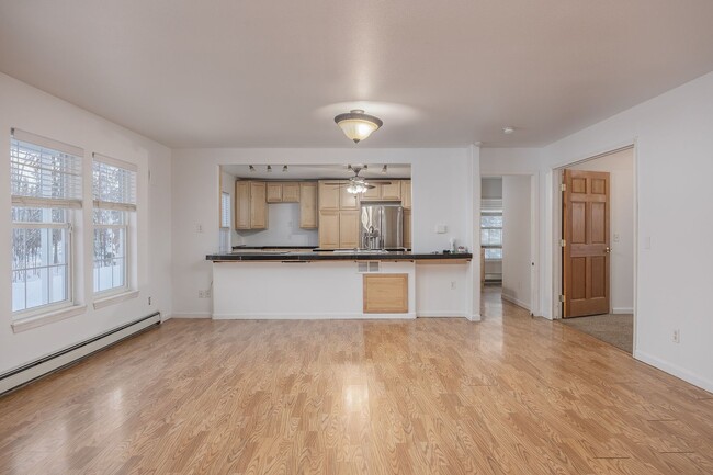 Building Photo - Spacious 5 Bedroom Home on 6 Acres – North Pole, Alaska