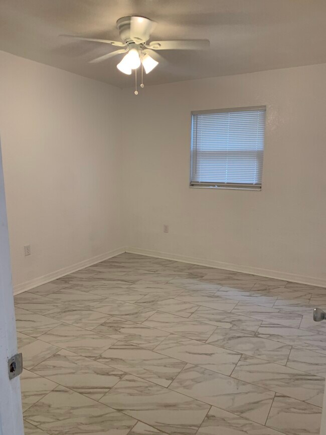 Foto del edificio - 1604 2nd St NW