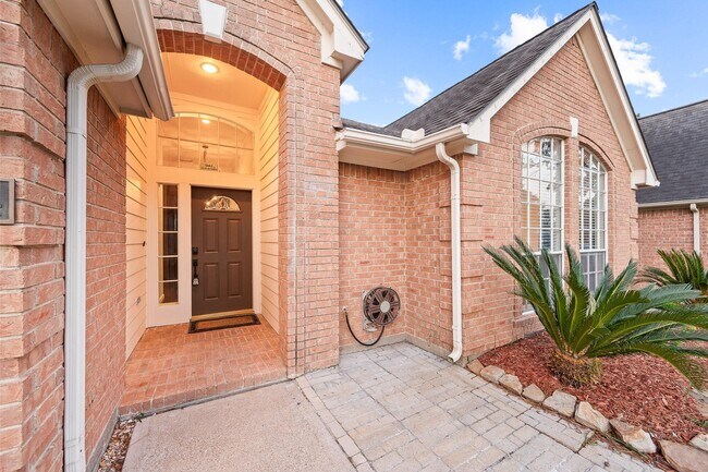Foto del edificio - 7624 Lone Meadow Ct