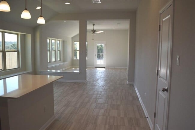Building Photo - 2504 Caddo Canoe Dr